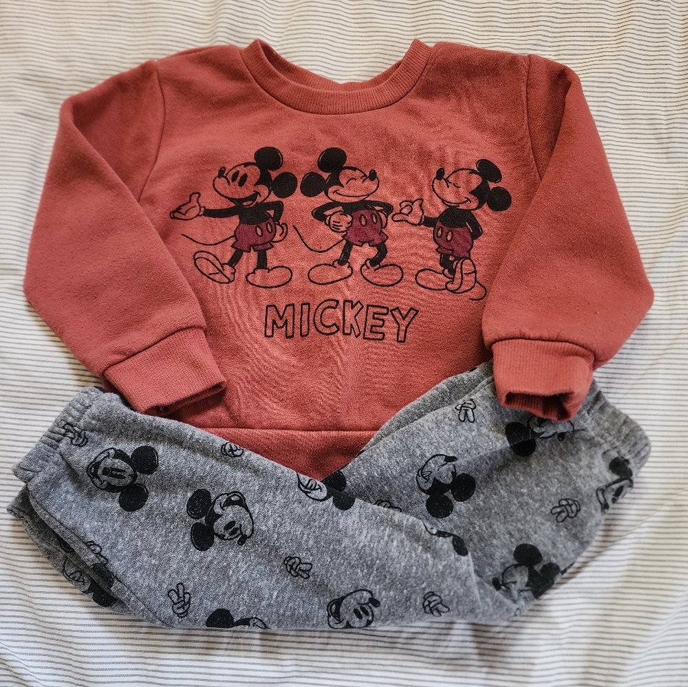 Mickey mouse toddler sweat suit